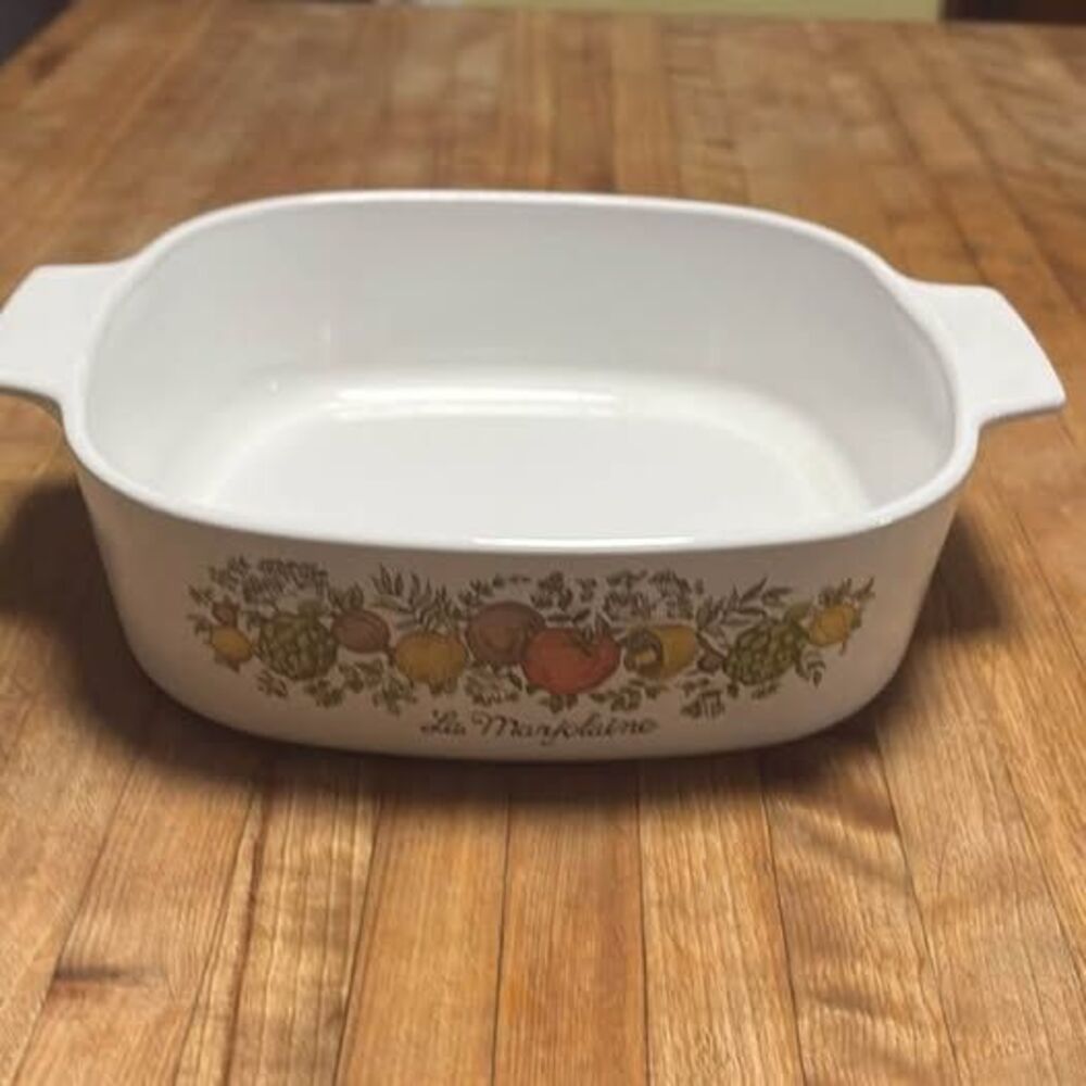 CorningWare La Marjolaine Casserole Dish